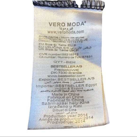 vero Moda in Blue - Grey Heather Sweater with Black Leather Accents. - Picture 10 of 11